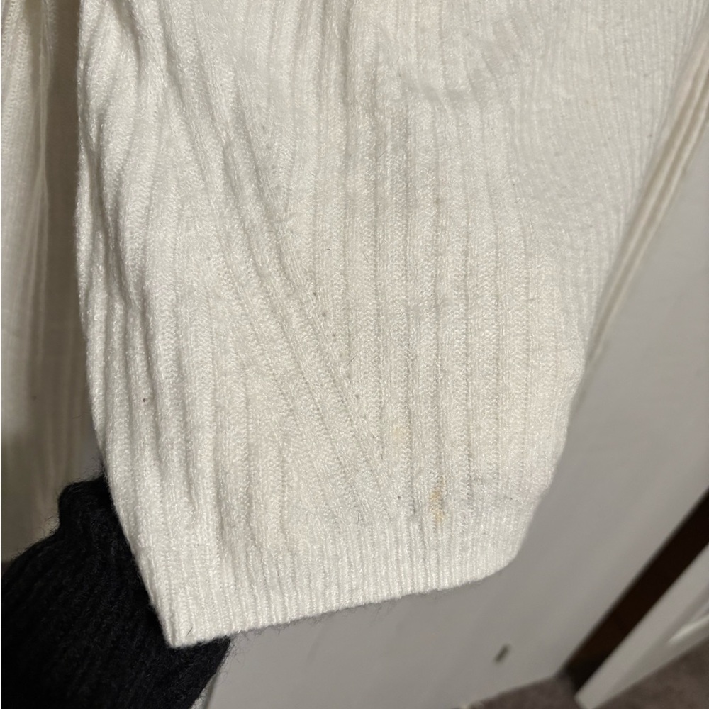 June & Ivy Ribbed lightweight sweater - Picture 2 of 5